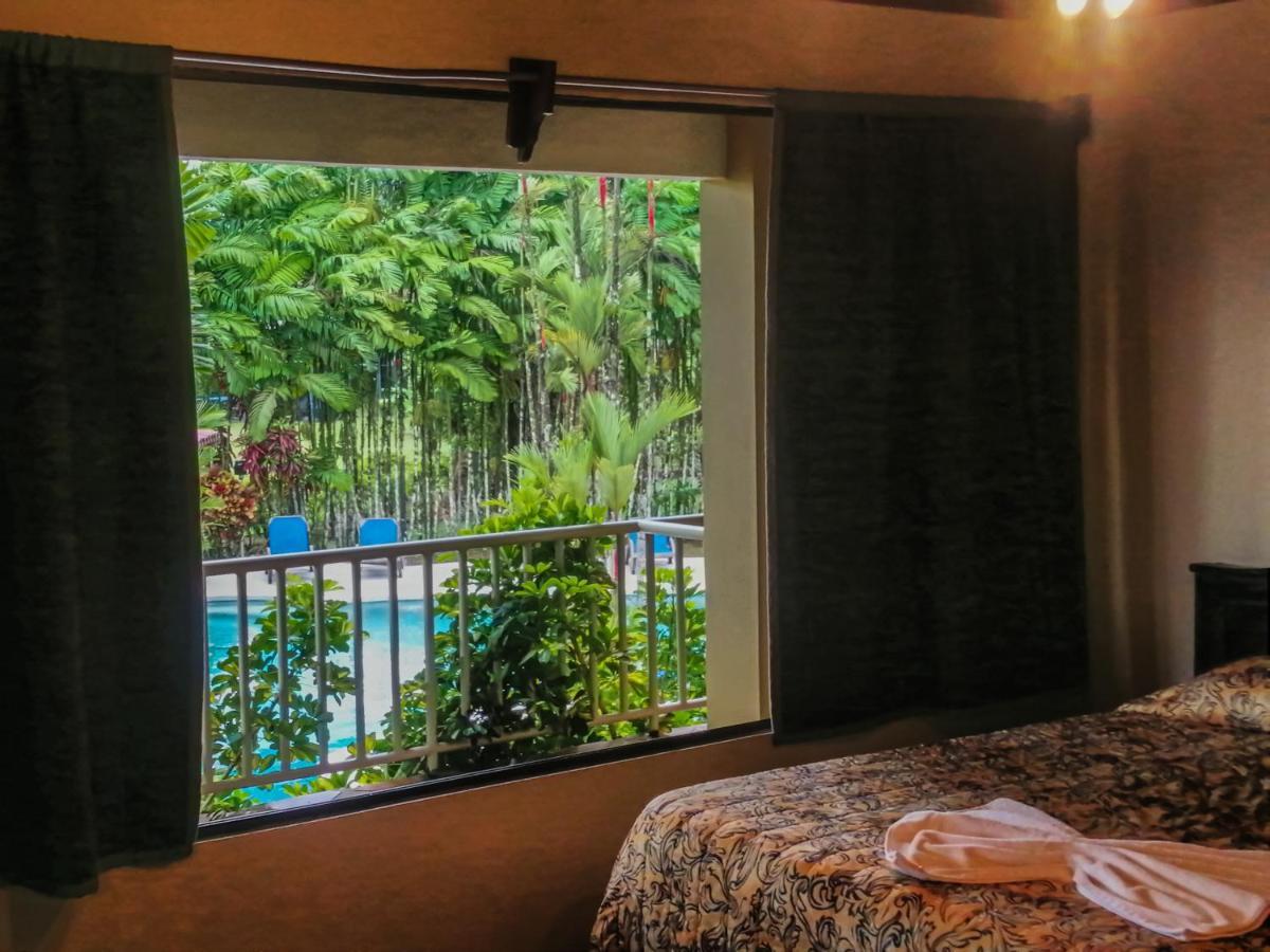 Arenal Backpackers Resort La Fortuna Екстериор снимка